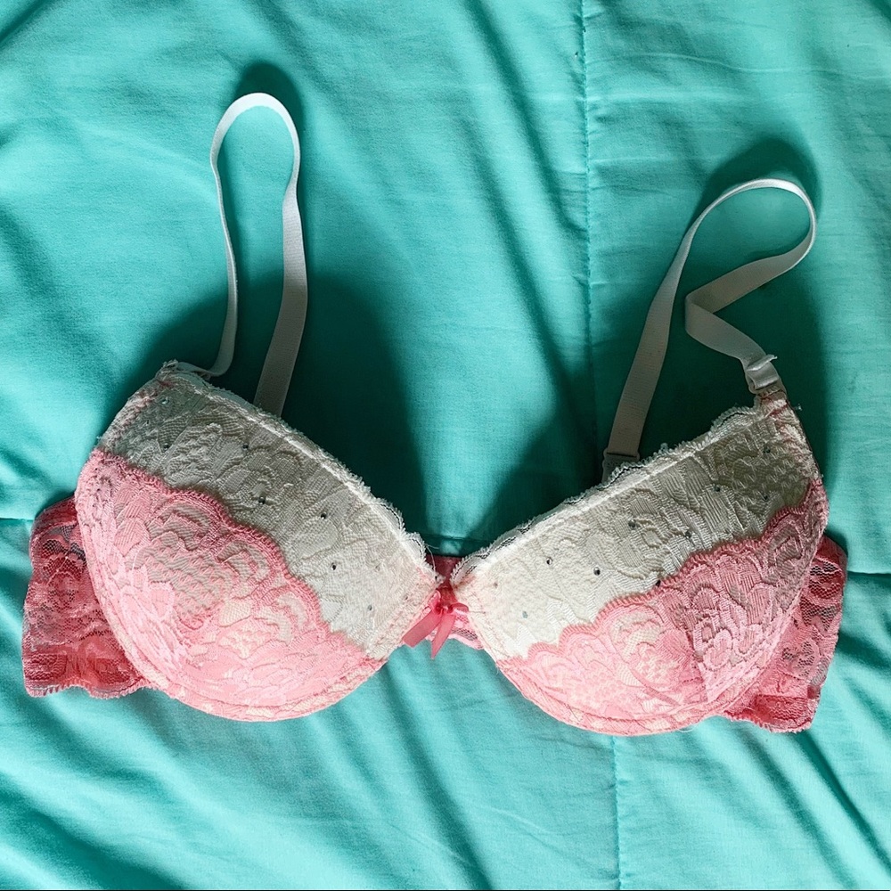 Pink and White Lace Push-up Adjustable Strap Bra 36C